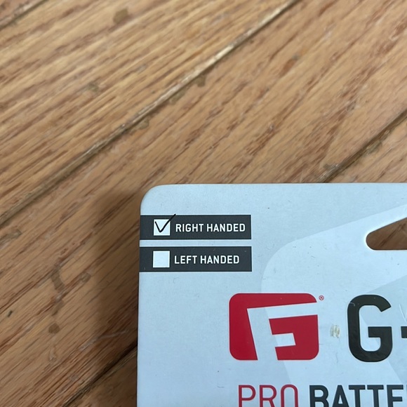 G FORM PRO Batters Leg Guard - Picture 2 of 6